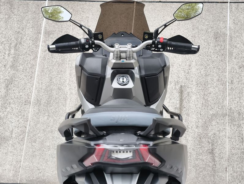 二手三阳哈士奇 Husky ADV300