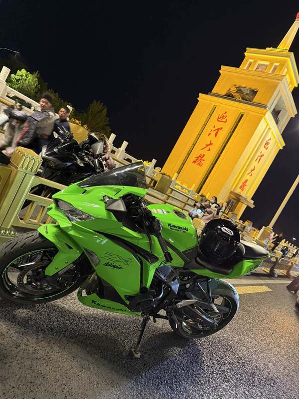 二手川崎ZX-4R