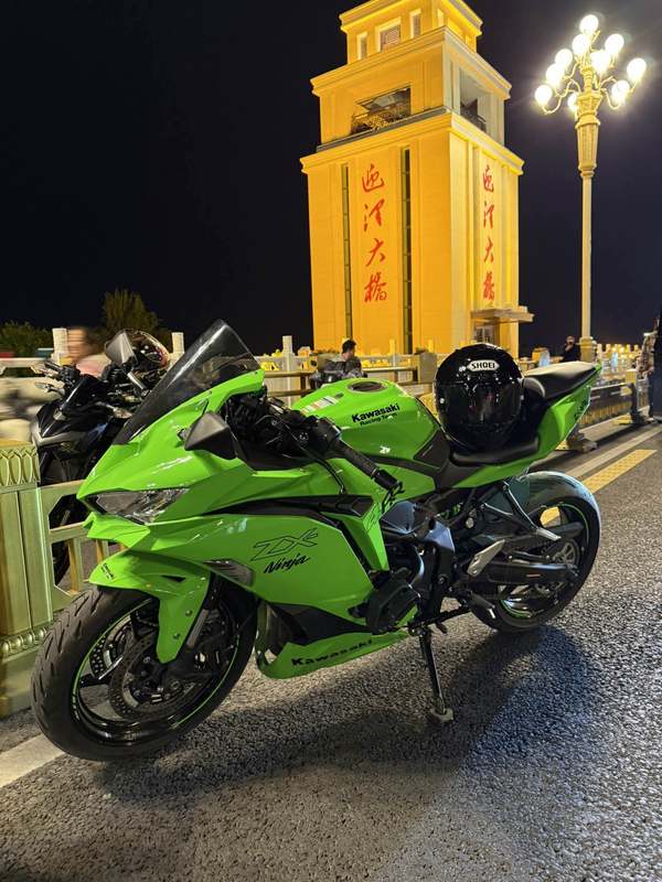 二手川崎ZX-4R