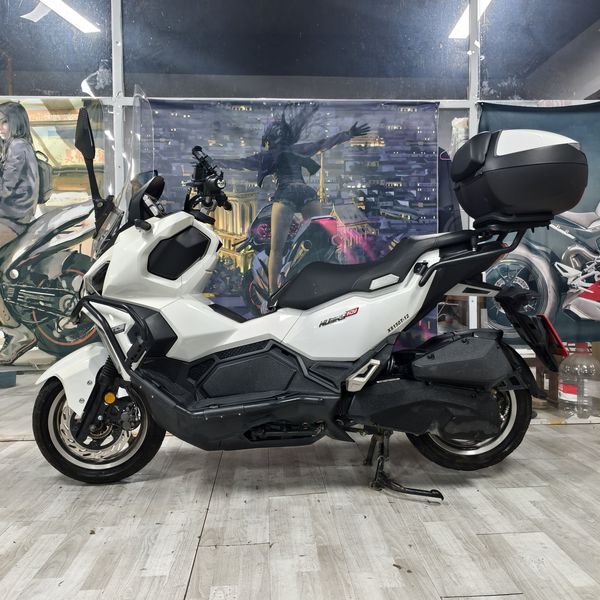 二手三阳哈士奇 Husky ADV150