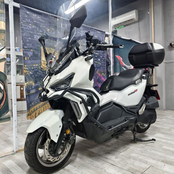 二手三阳哈士奇 Husky ADV150