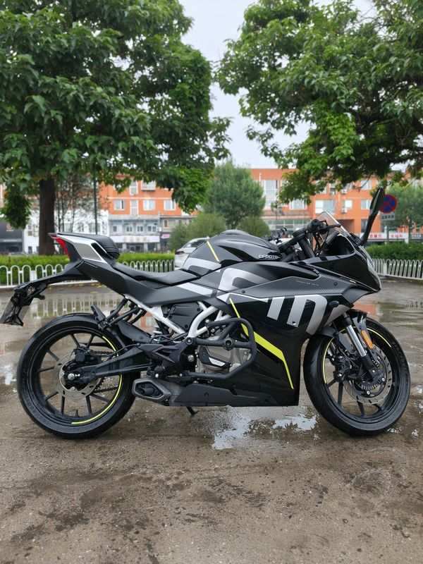 二手春风250SR
