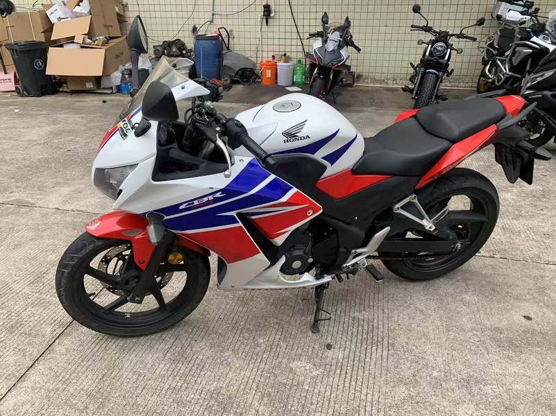 二手本田CBR300R