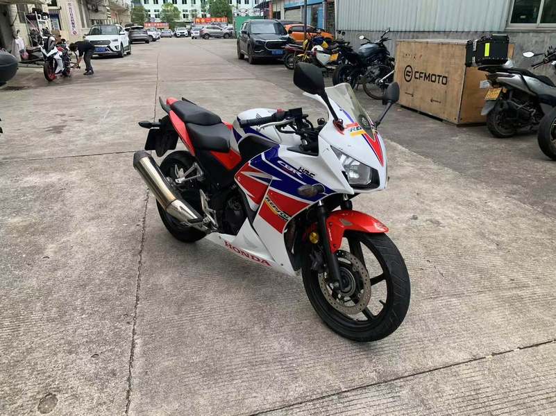 二手本田CBR300R