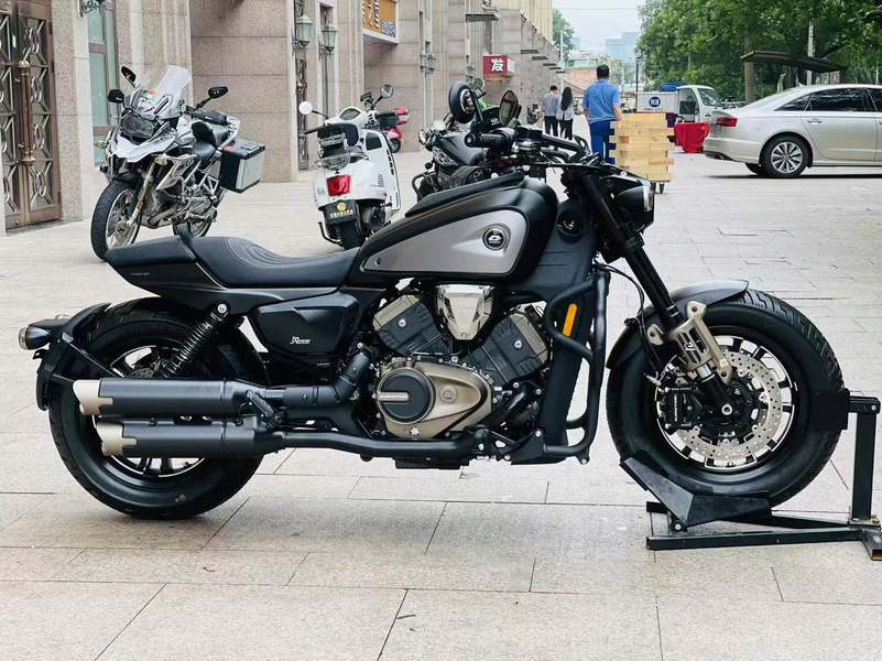 二手QJMOTOR闪600