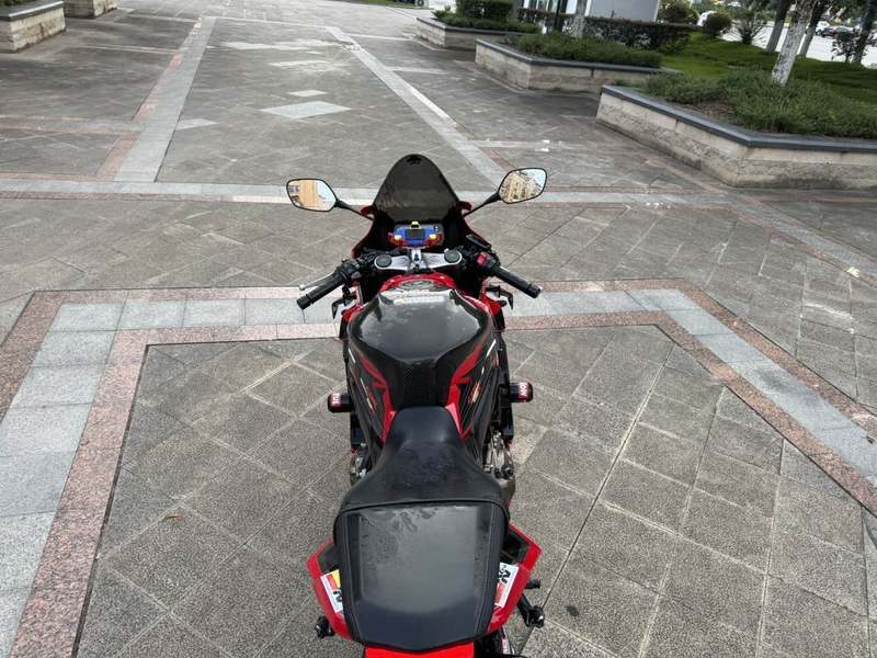 二手本田CBR650R