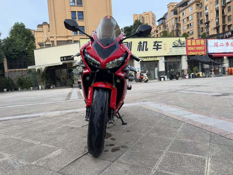 二手本田CBR650R