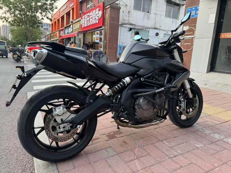 二手贝纳利TNT600i
