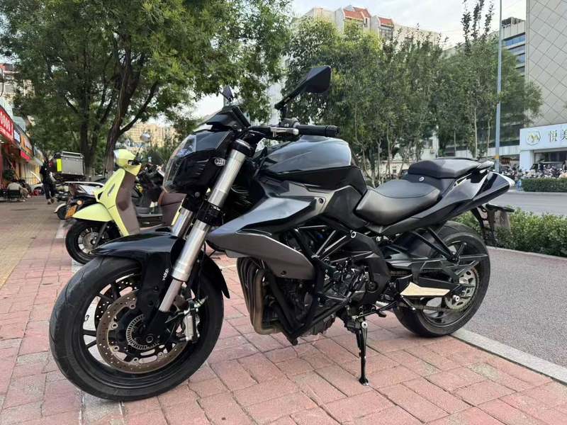 二手贝纳利TNT600i