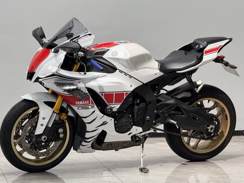 二手雅马哈YZF-R1