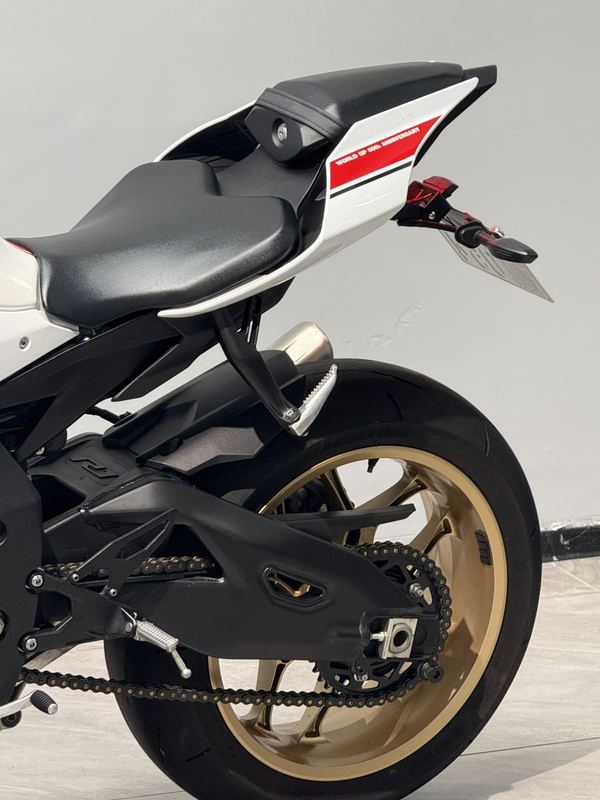 二手雅马哈YZF-R1