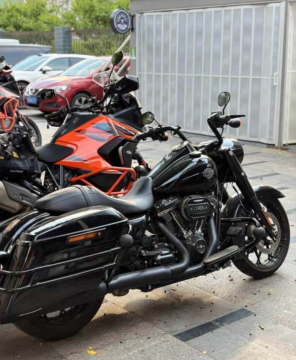 二手哈雷戴维森路王定制版 Road King Special