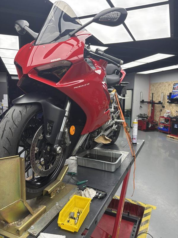 二手杜卡迪Panigale V2