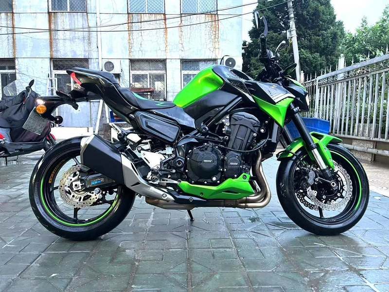 二手川崎Z900