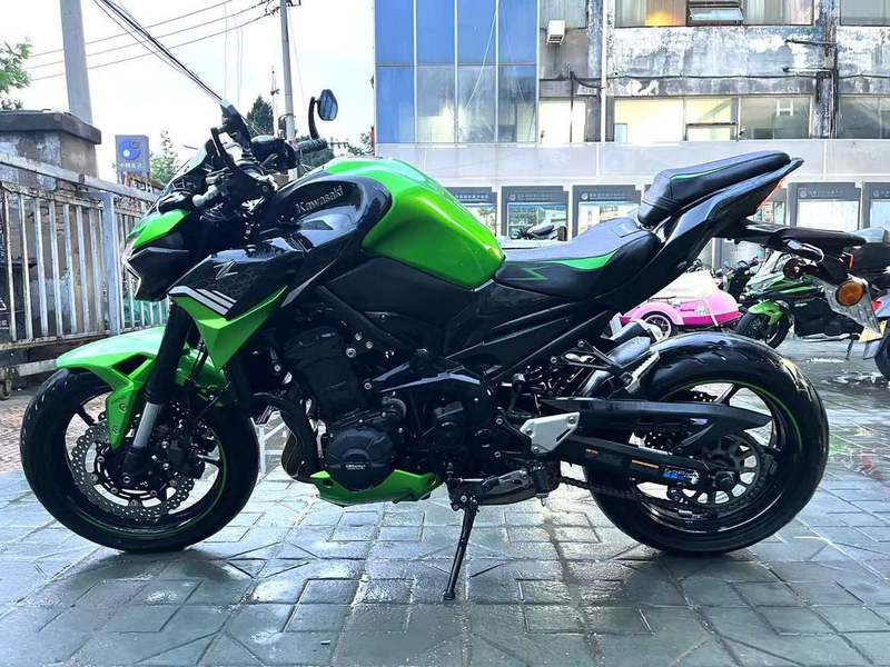二手川崎Z900