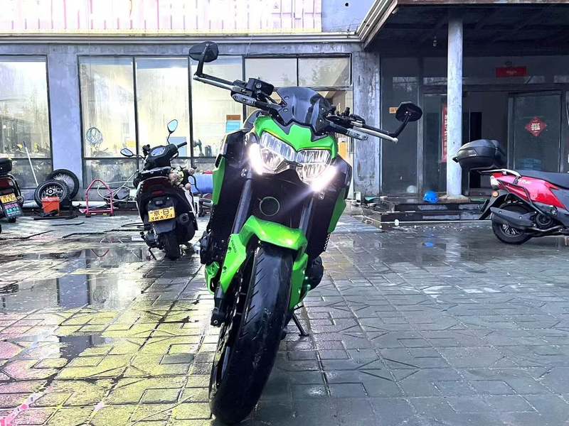二手川崎Z900