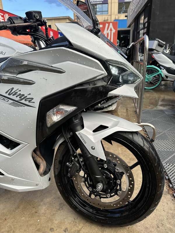 二手川崎Ninja 500