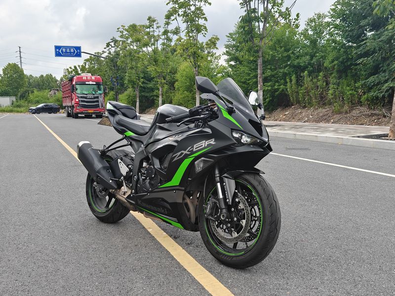 二手川崎Ninja ZX-6R 