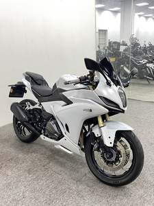 二手贝纳利龙卷风 Tornado 402R