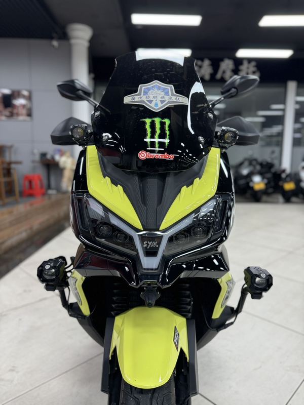 二手三阳哈士奇 Husky ADV300