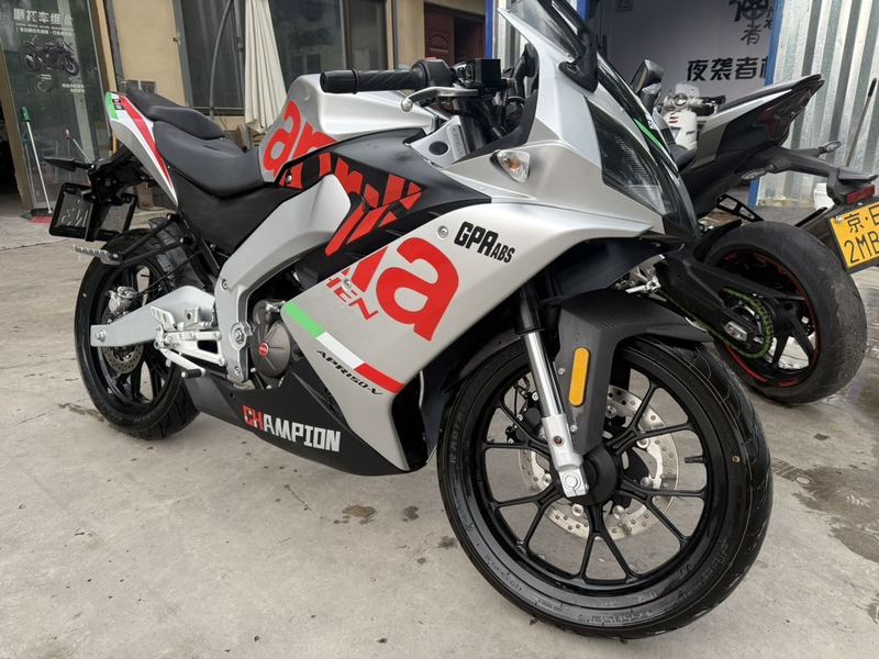 二手宗申阿普利亚GPR150R