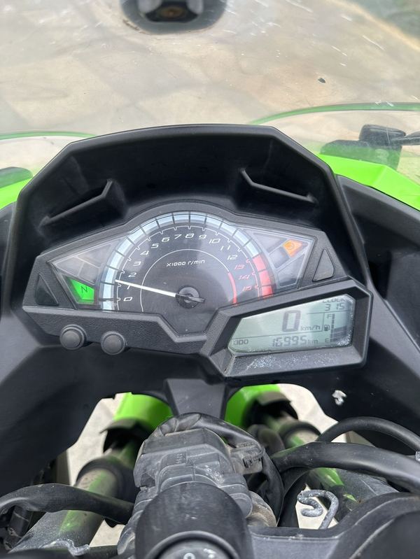 二手川崎 Ninja 300