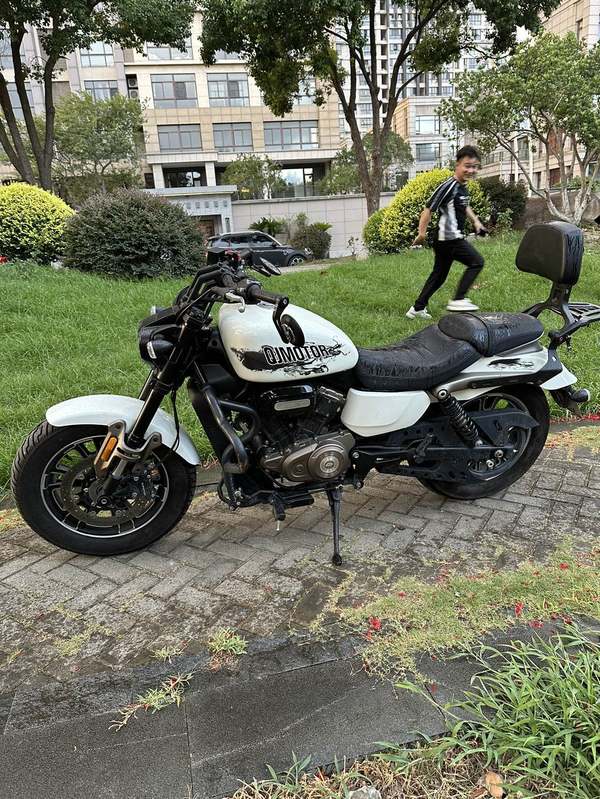 二手QJMOTOR闪350