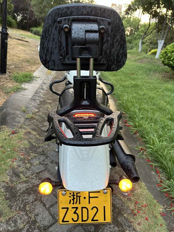 二手QJMOTOR闪350