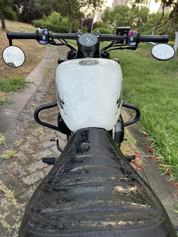 二手QJMOTOR闪350