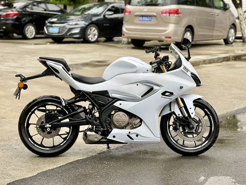 二手QJMOTOR赛250