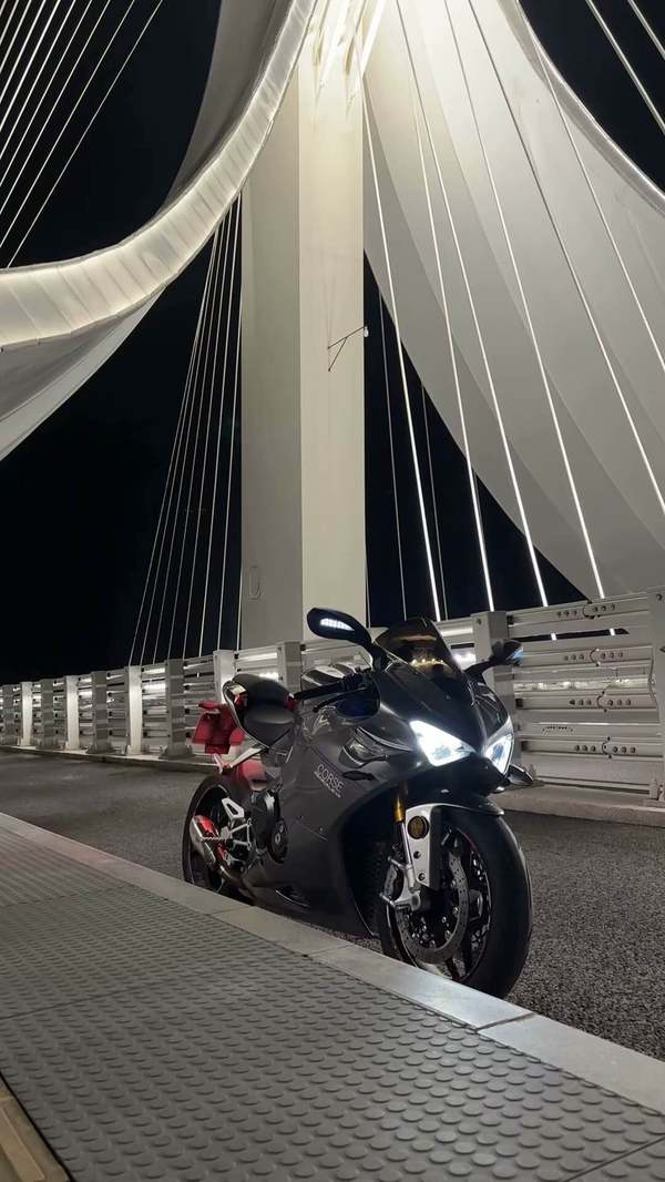 二手摩迪威800RS