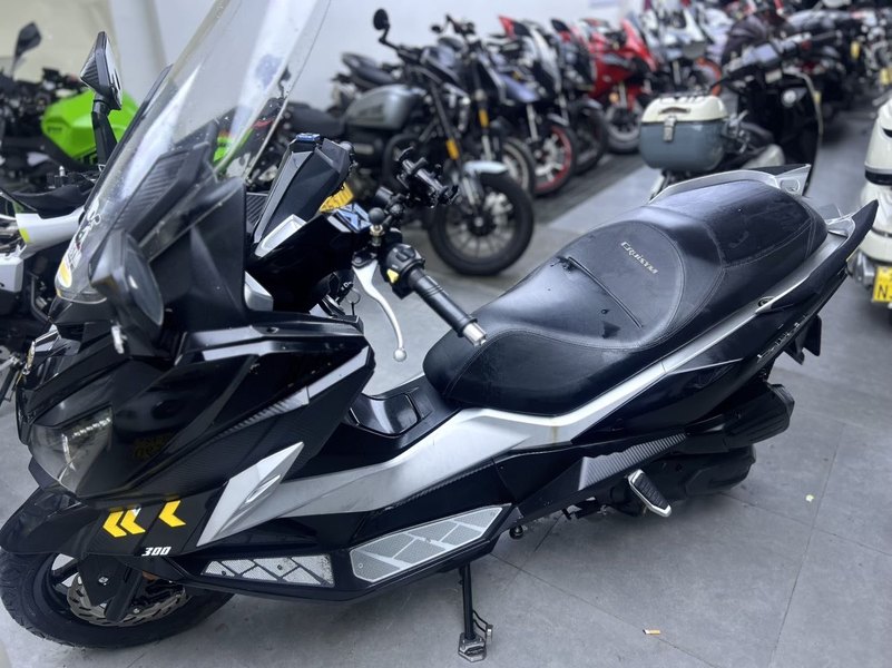 二手三阳巡弋 Cruisym300