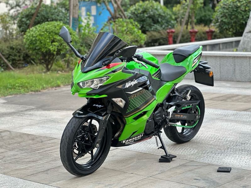 二手川崎Ninja 400