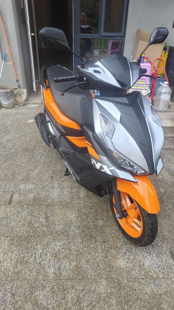 二手五羊本田NX125