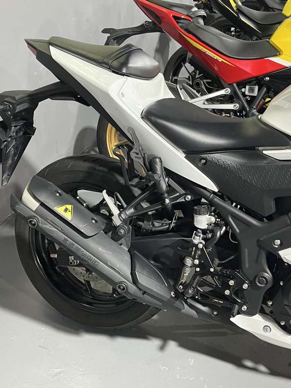 二手雅马哈YZF-R3