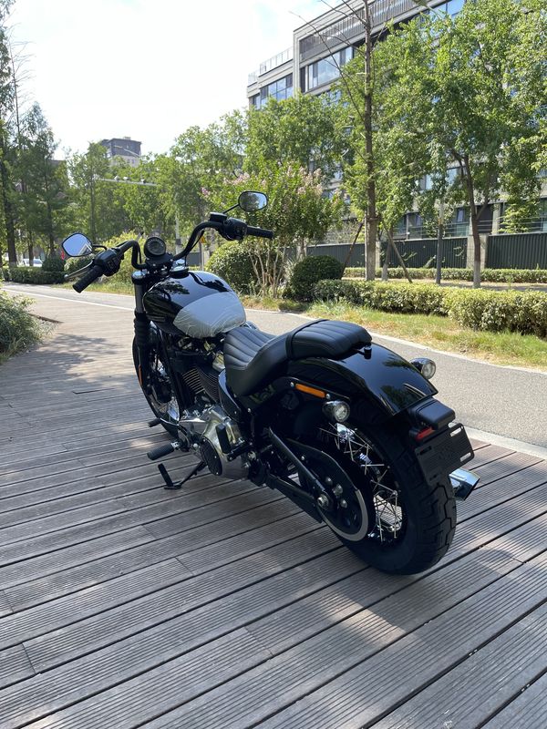 二手哈雷戴维森街霸 Street Bob