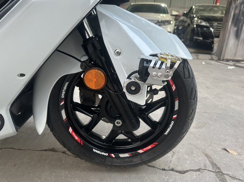二手三阳巡弋 Cruisym300