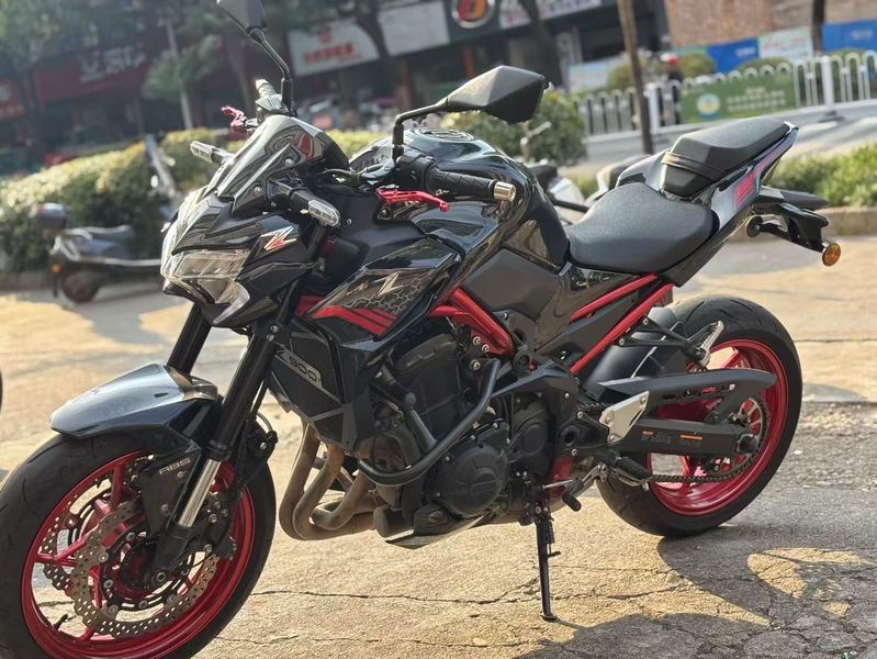 二手川崎Z900