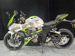 二手QJMOTOR赛250
