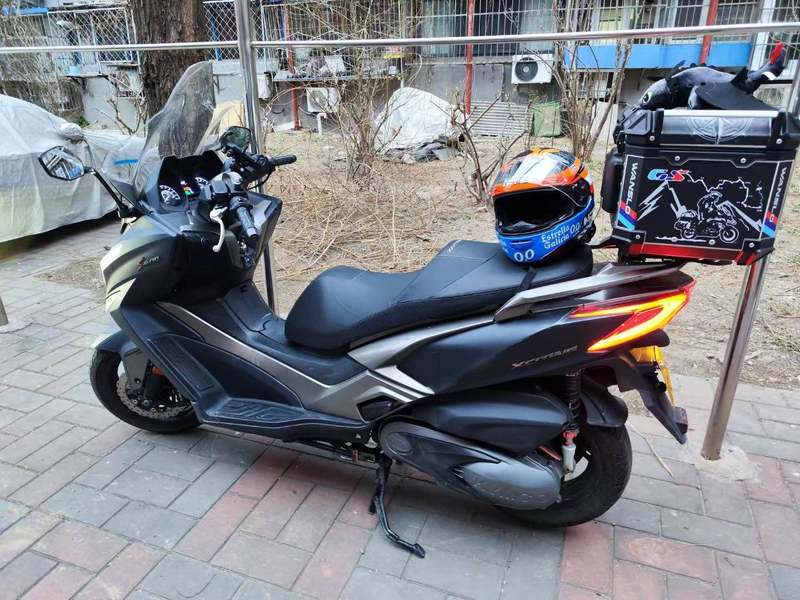 二手光阳赛艇 S400