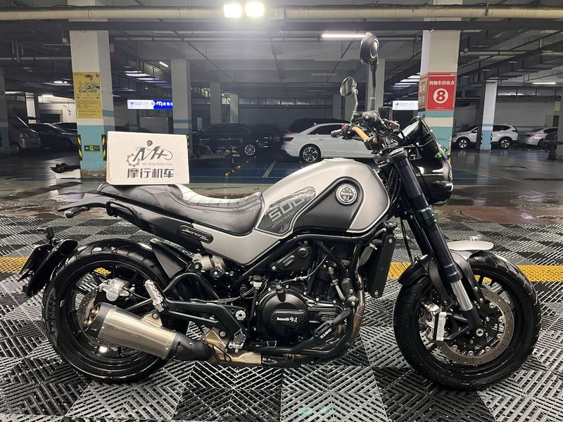 二手贝纳利幼狮 Leoncino 500