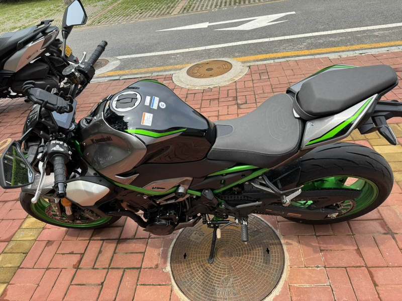 二手川崎Z900