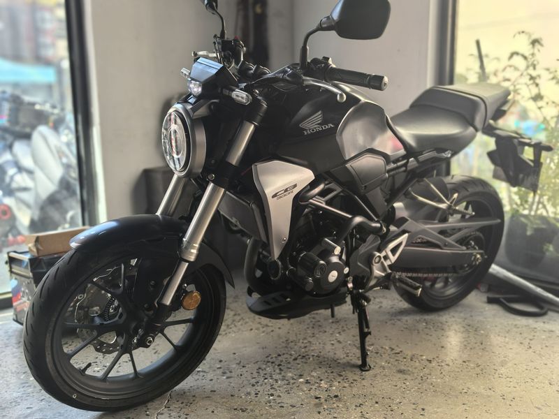 二手本田CB300R