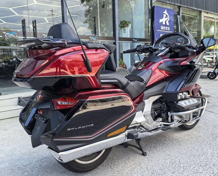 二手本田Gold Wing GL1800
