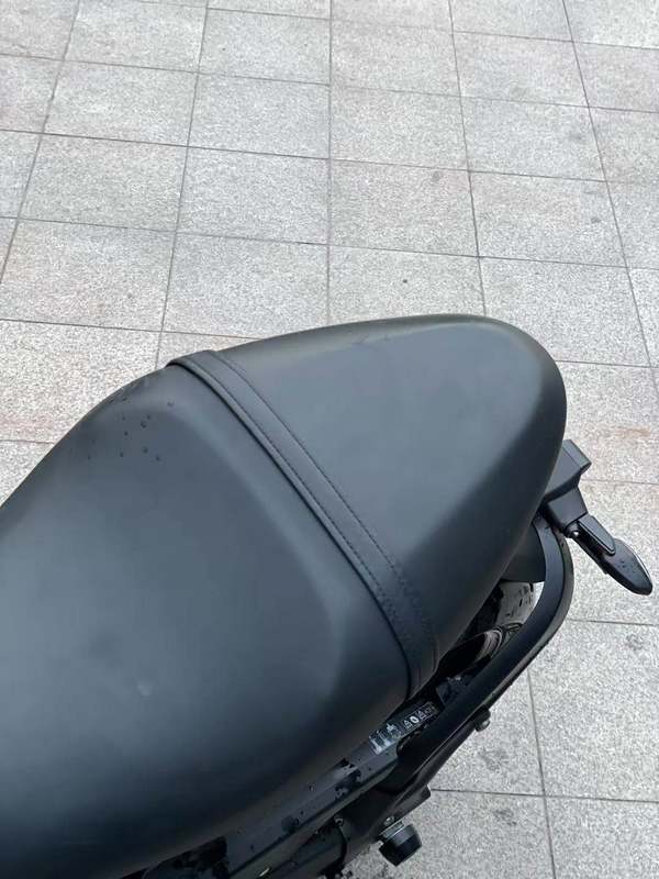 二手凯旋Trident 660