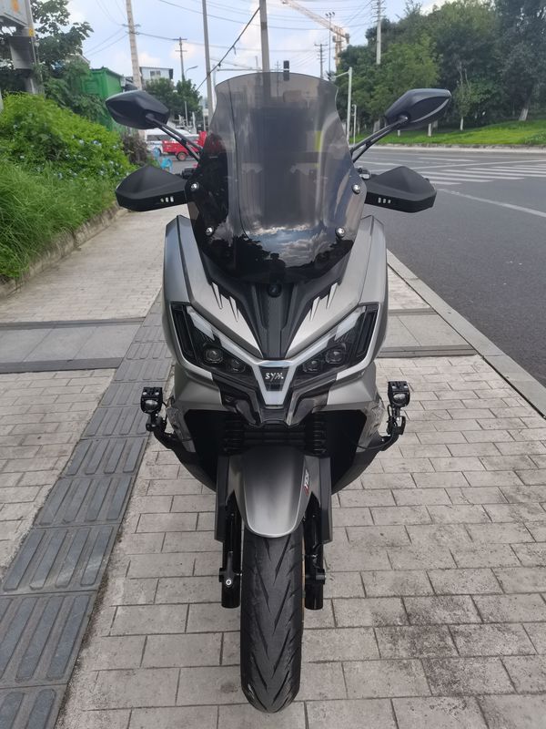 二手三阳哈士奇 Husky ADV300