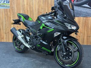 二手川崎Ninja 400