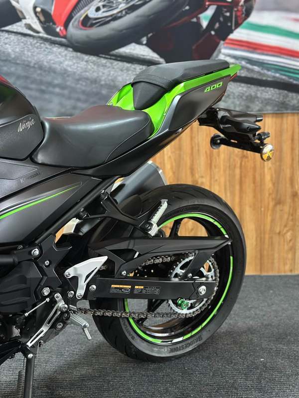 二手川崎Ninja 400