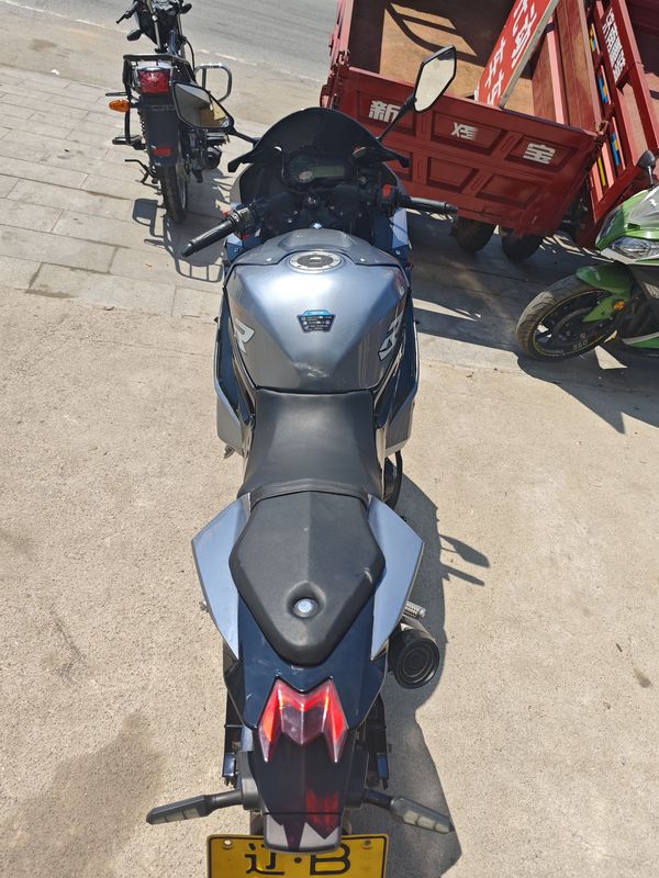 二手宝雕BD400RR