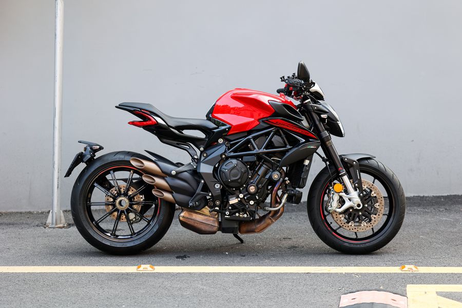 二手奥古斯塔Dragster 800